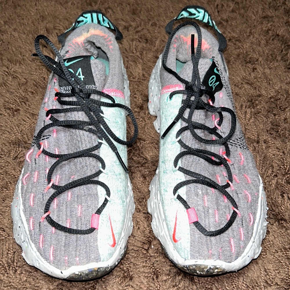 🔥Nike Space Hippie 04 - Women’s 7